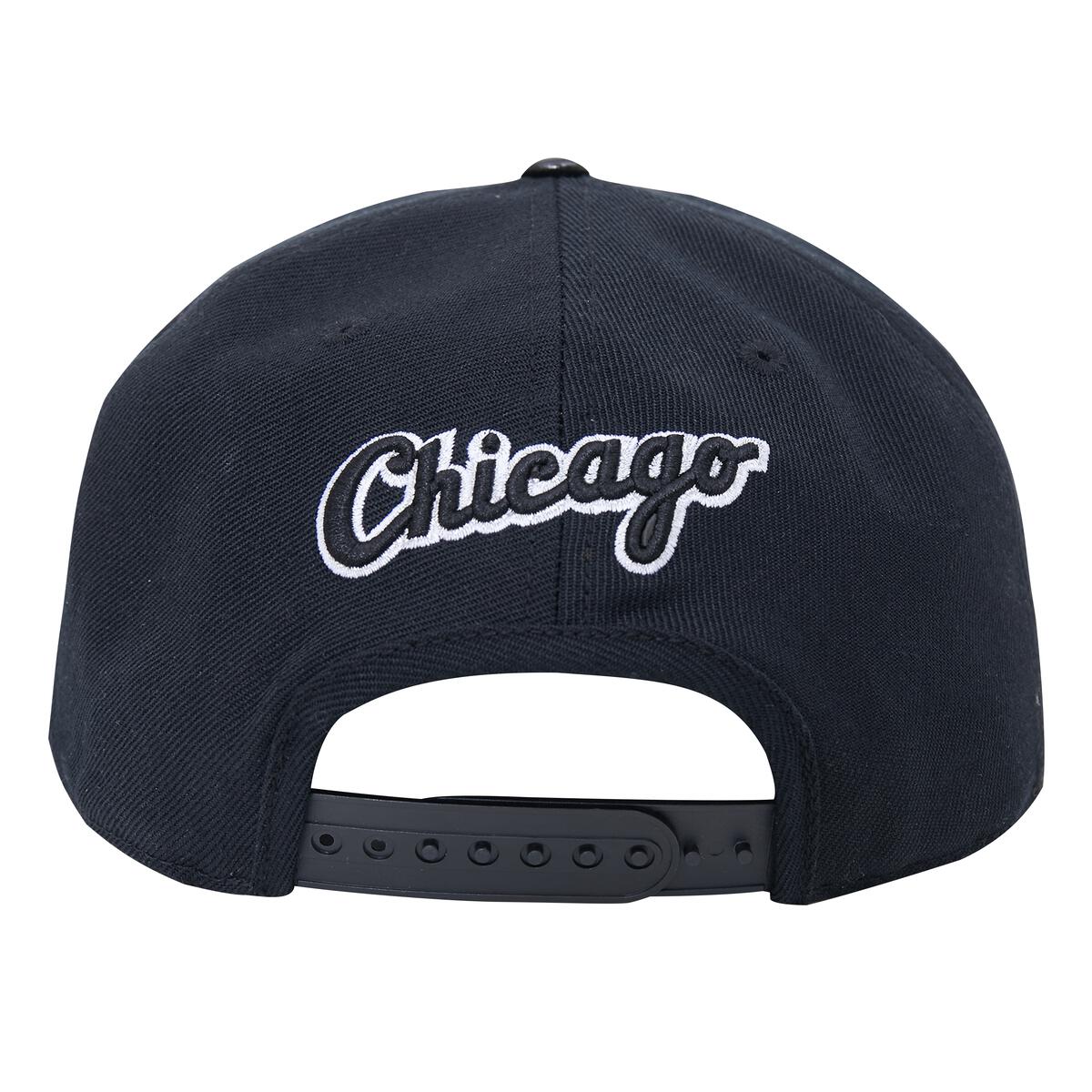 Pro Standard - Chicago White Sox Classic Chenille Wool Snapback Hat