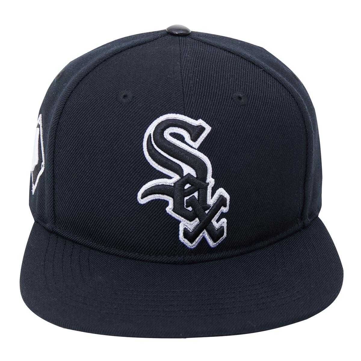 Pro Standard - Chicago White Sox Classic Chenille Wool Snapback Hat