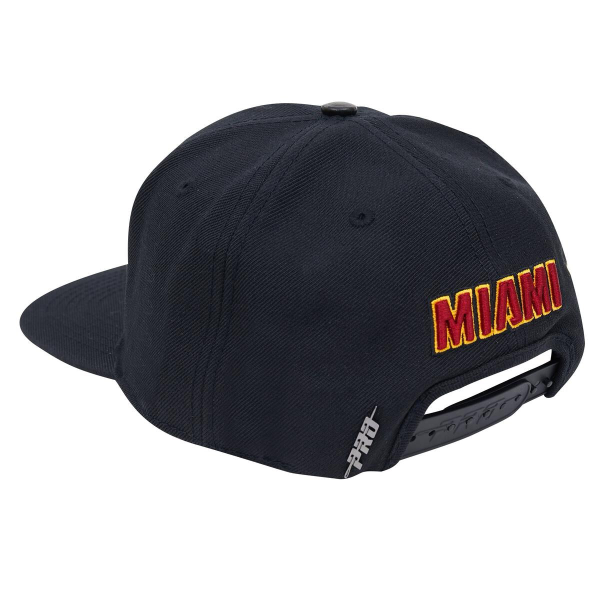 Pro Standard - Miami Heat Logo Snapback Hat