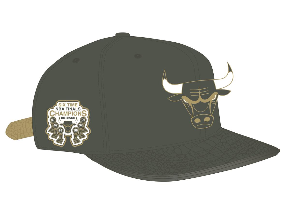 Pro Standard - Chicago Bulls Gator Visor Strapback Hat