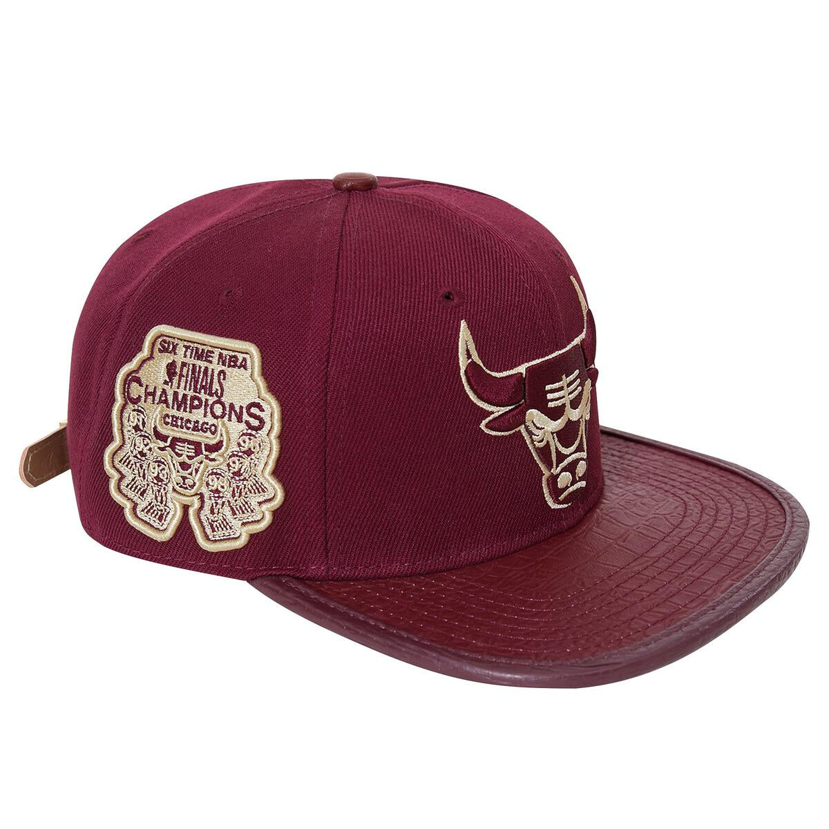 Pro Standard - Chicago Bulls Gator Visor Strapback Hat