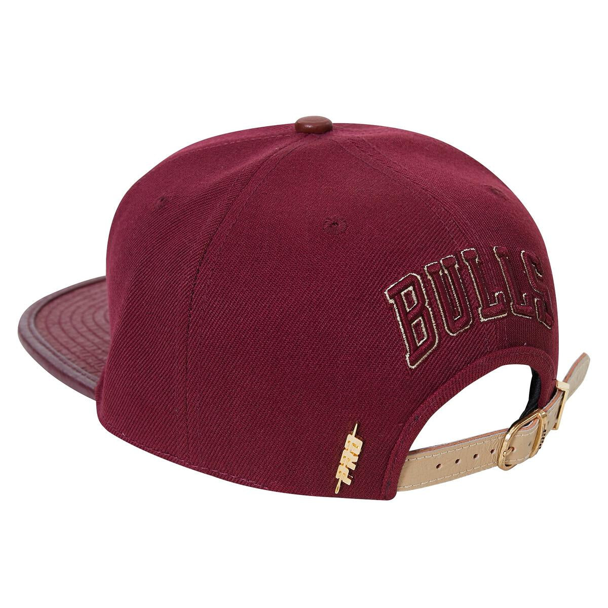 Pro Standard - Chicago Bulls Gator Visor Strapback Hat