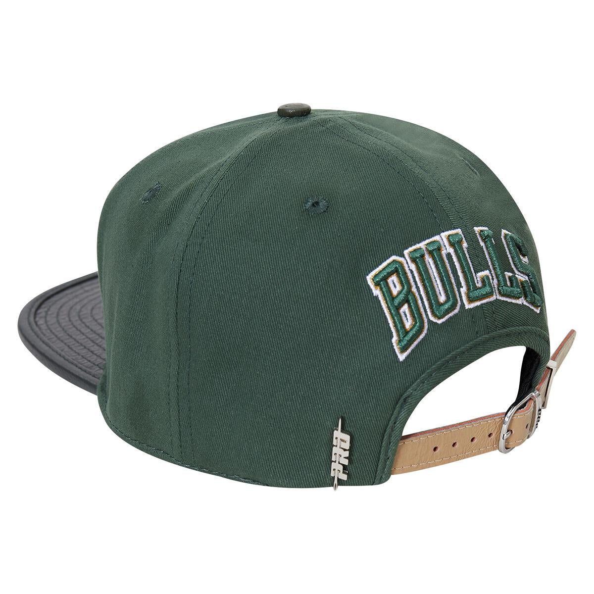 Pro Standard - Chicago Bulls Gator Visor Strapback Hat