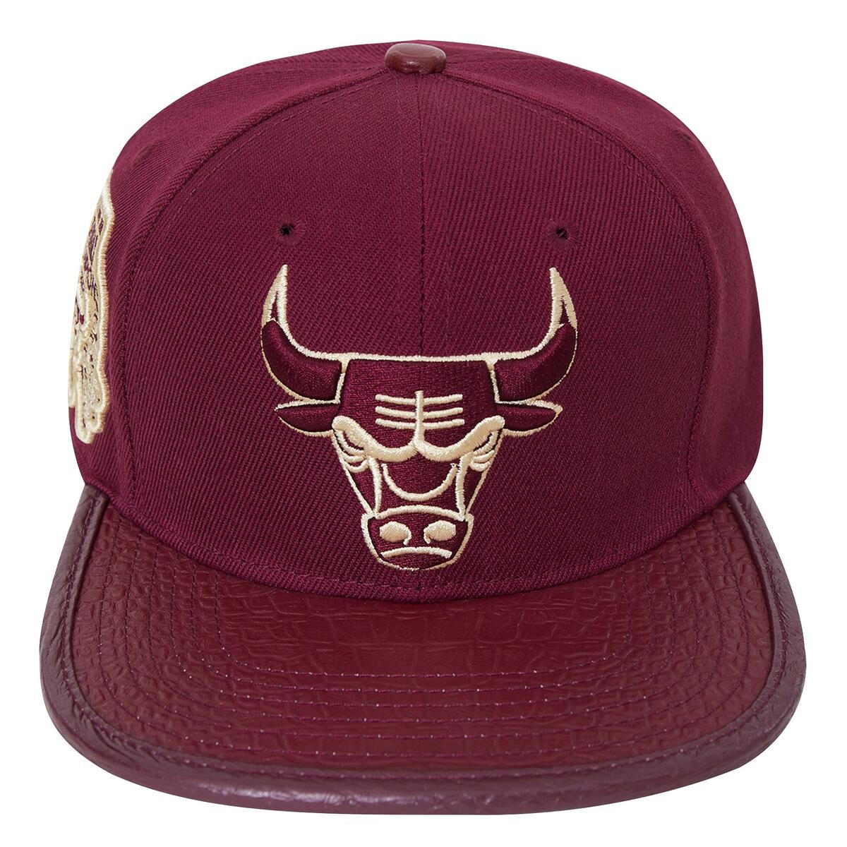 Pro Standard - Chicago Bulls Gator Visor Strapback Hat