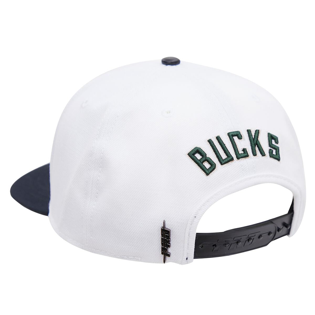 Pro Standard - Milwaukee Bucks Logo Snapback Hat