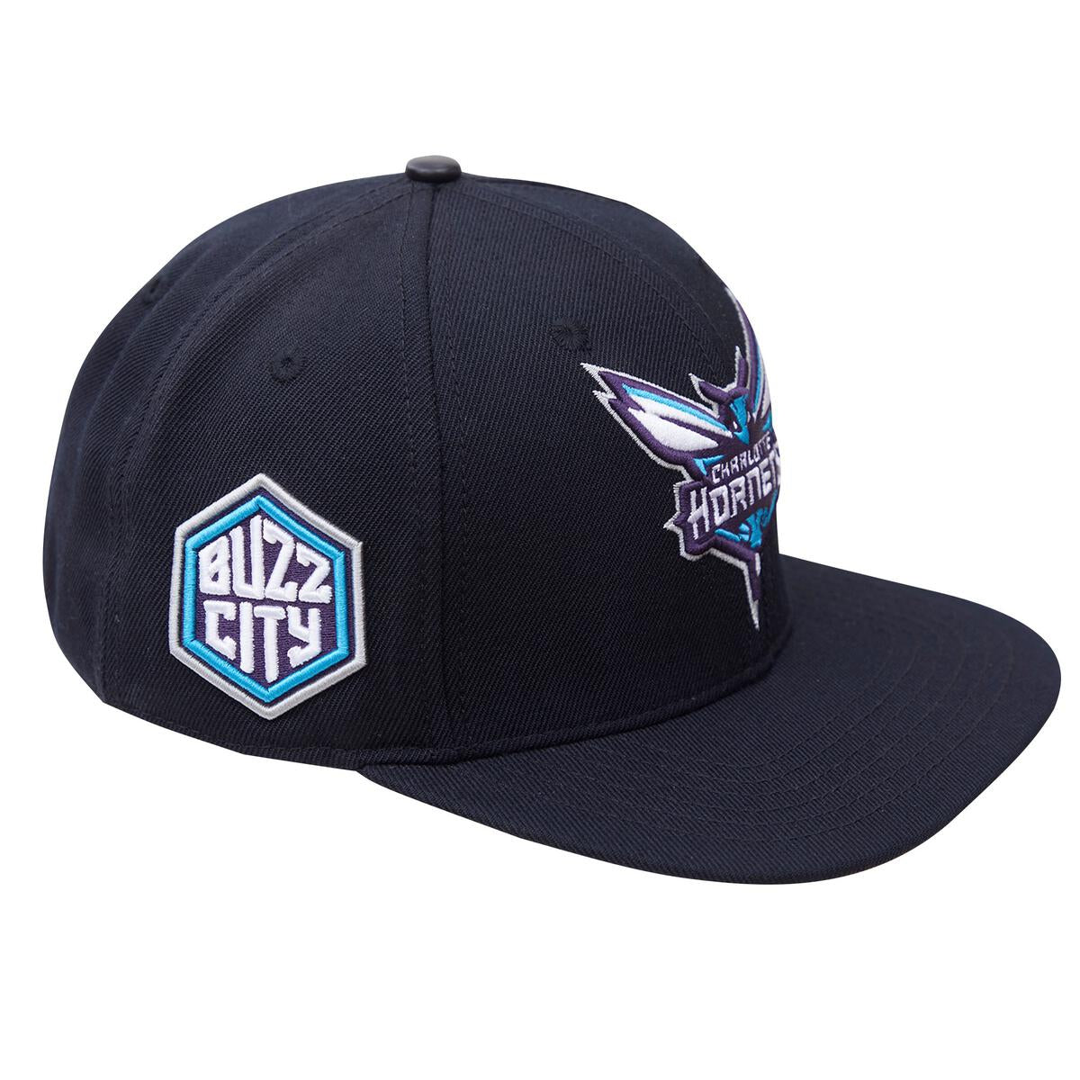 Pro Standard - Charlotte Hornets Logo Snapback Hat