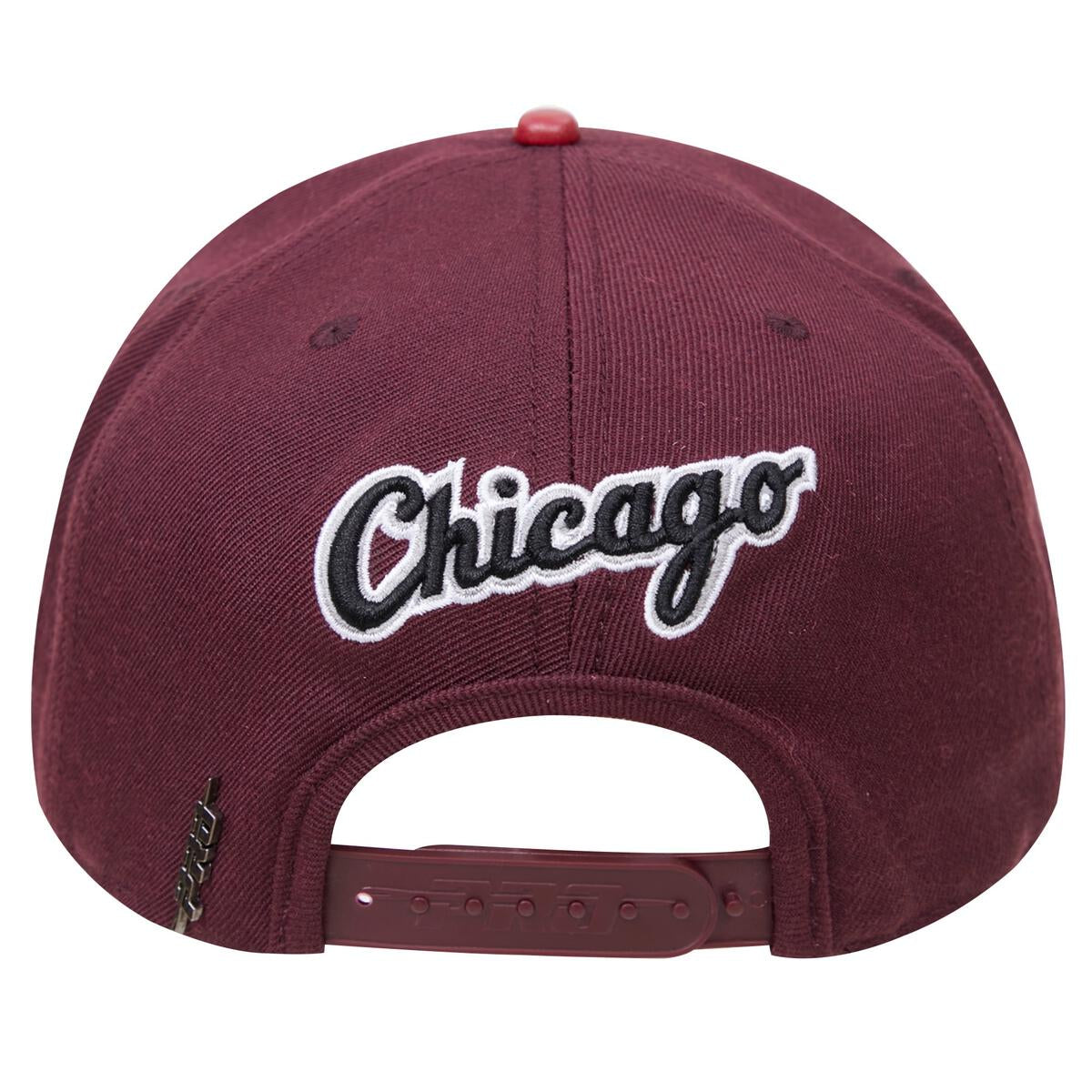 Pro Standard - Chicago White Sox Classic Chenille Wool Snapback Hat