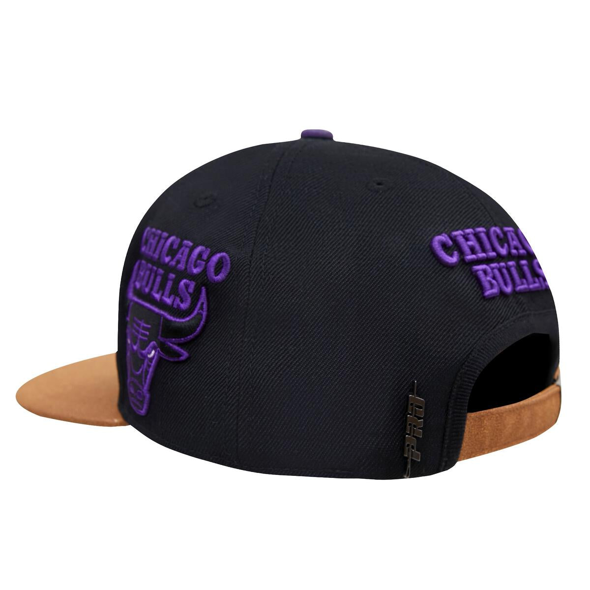 Pro Standard - Chicago Bulls Two Tone Leather Brim Snapback Hat
