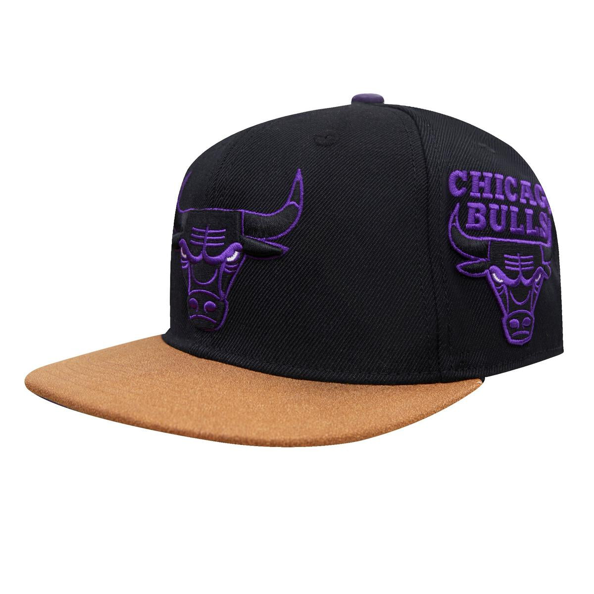 Pro Standard - Chicago Bulls Two Tone Leather Brim Snapback Hat