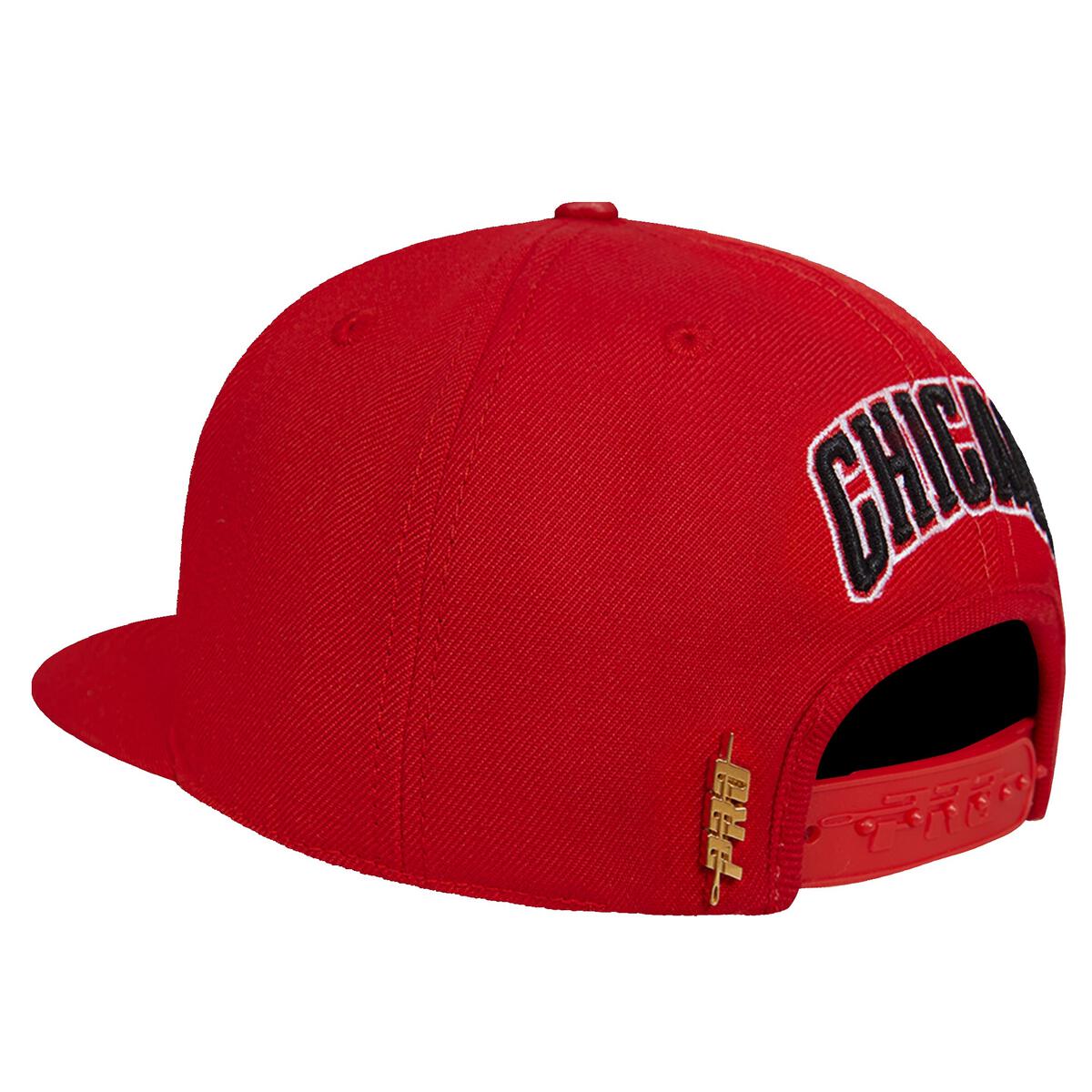 Pro Standard - Chicago Bulls Logo Snapback Hat