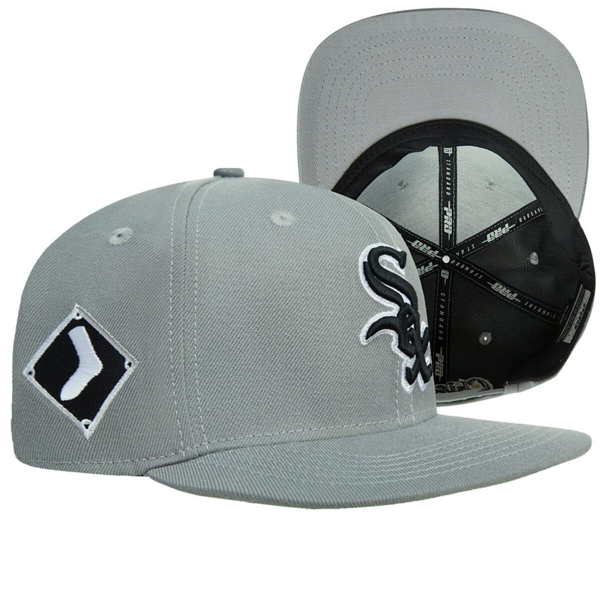 Pro Standard - Chicago White Sox Classic Chenille Wool Snapback Hat