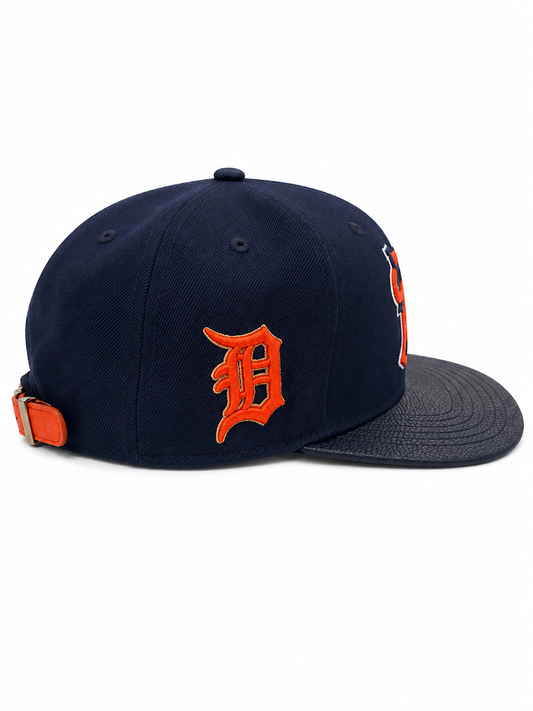PRO STANDARD DETROIT TIGERS MIDNIGHT NAVY LETTERMAN STRAPBACK CAP