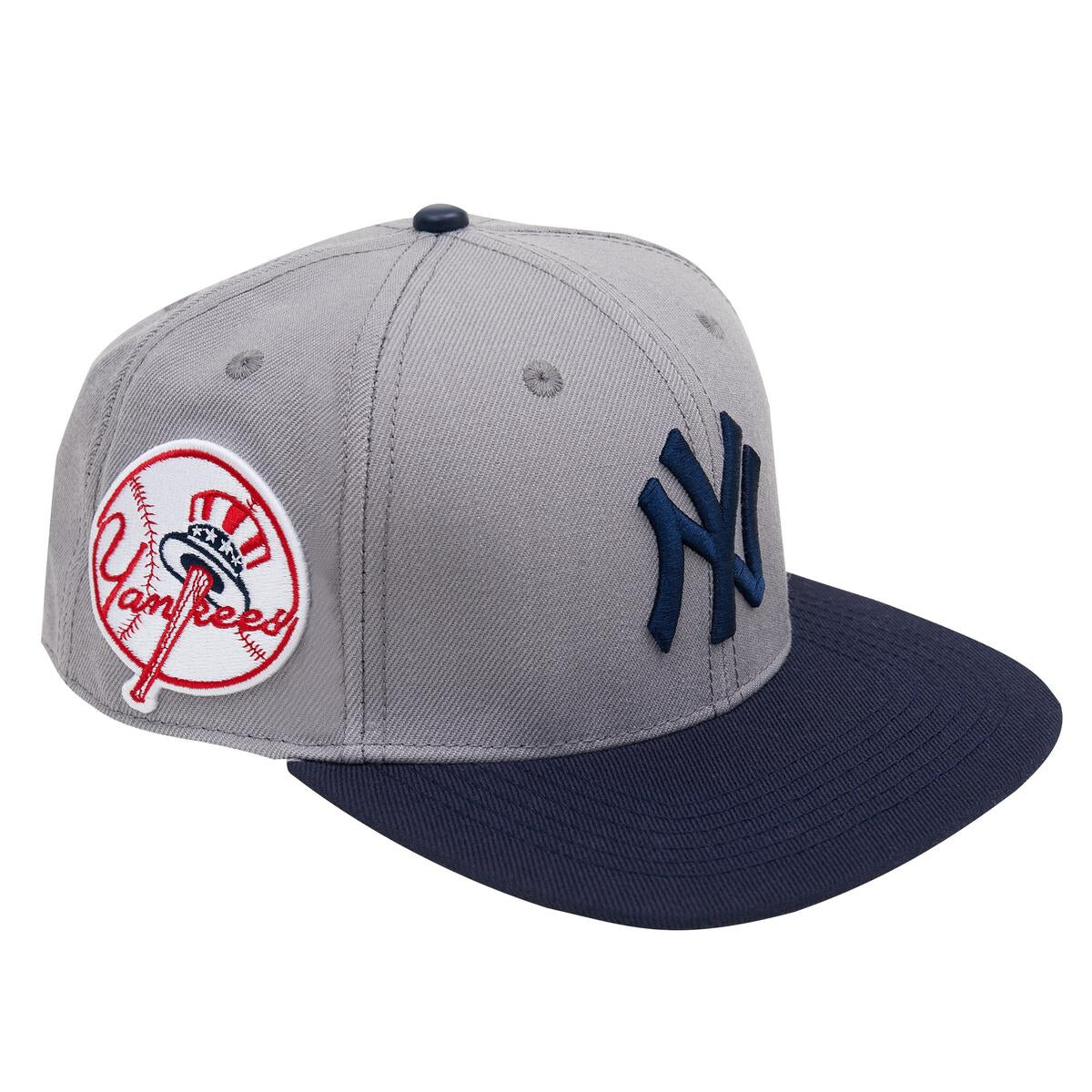 Pro Standard - New York Yankees Logos Snapback Hat