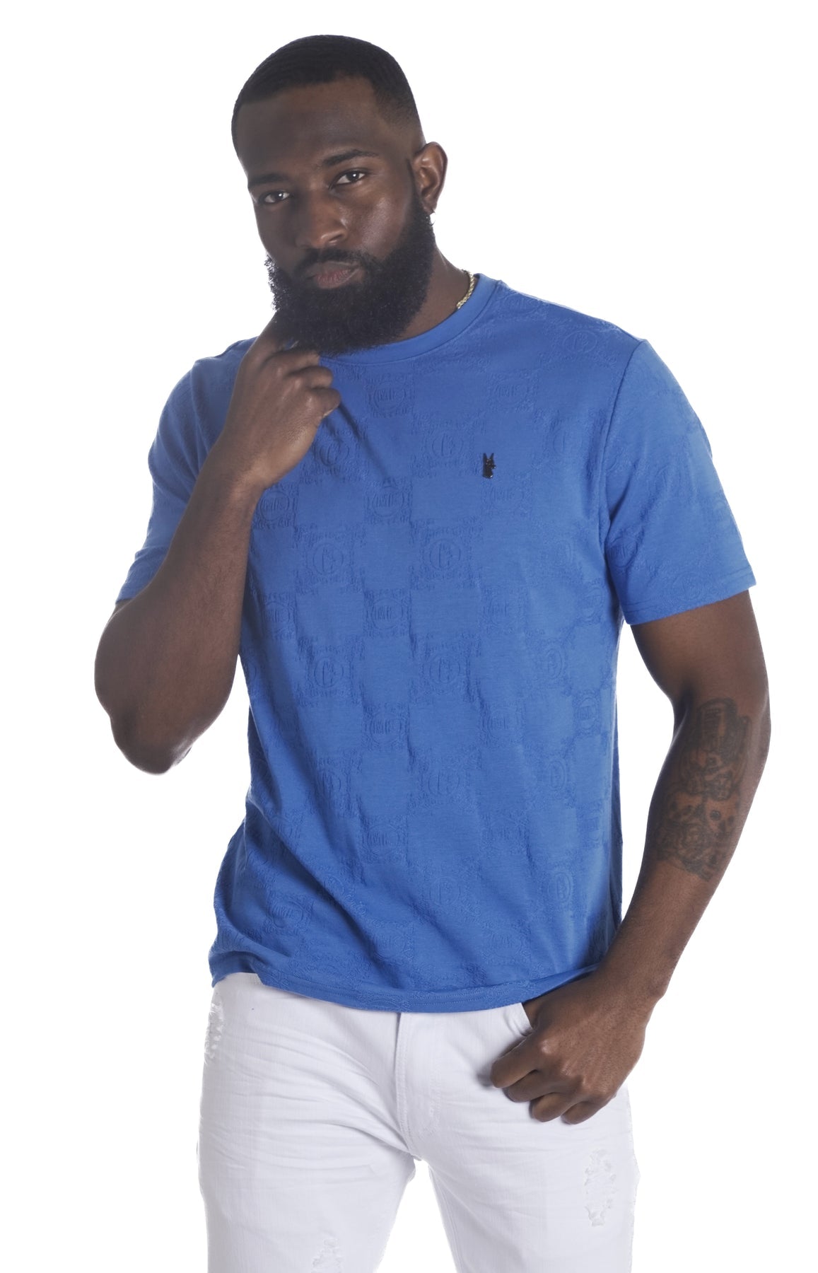 M335 Makobi Caspar Embossed Tee