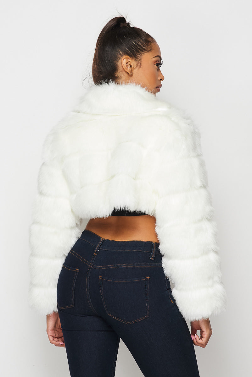 Hot & Delicious - Faux Fur Crop Jacket - Ivory