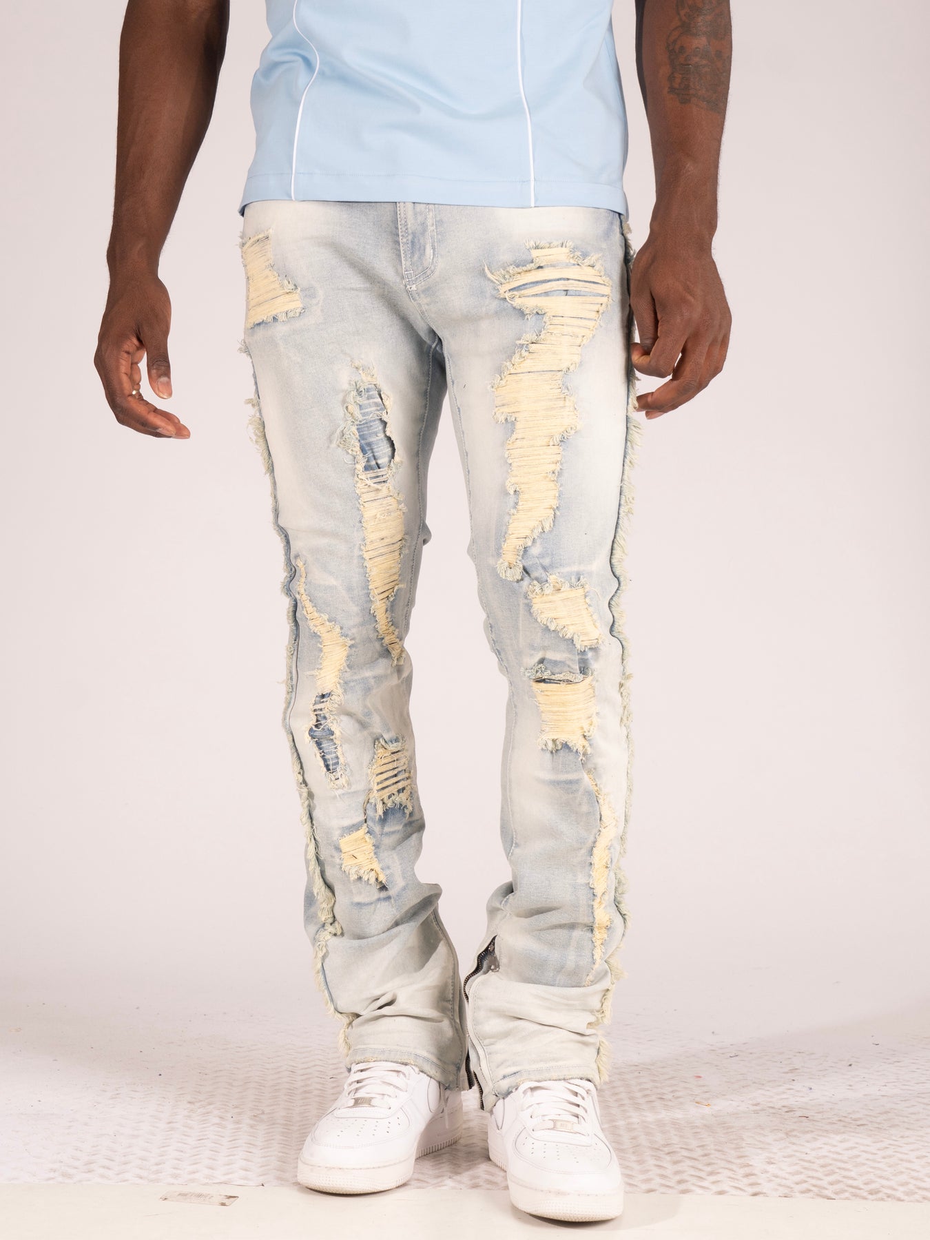 M1973 Makobi Danielli 34" Semi Stacked Jeans - Light Wash