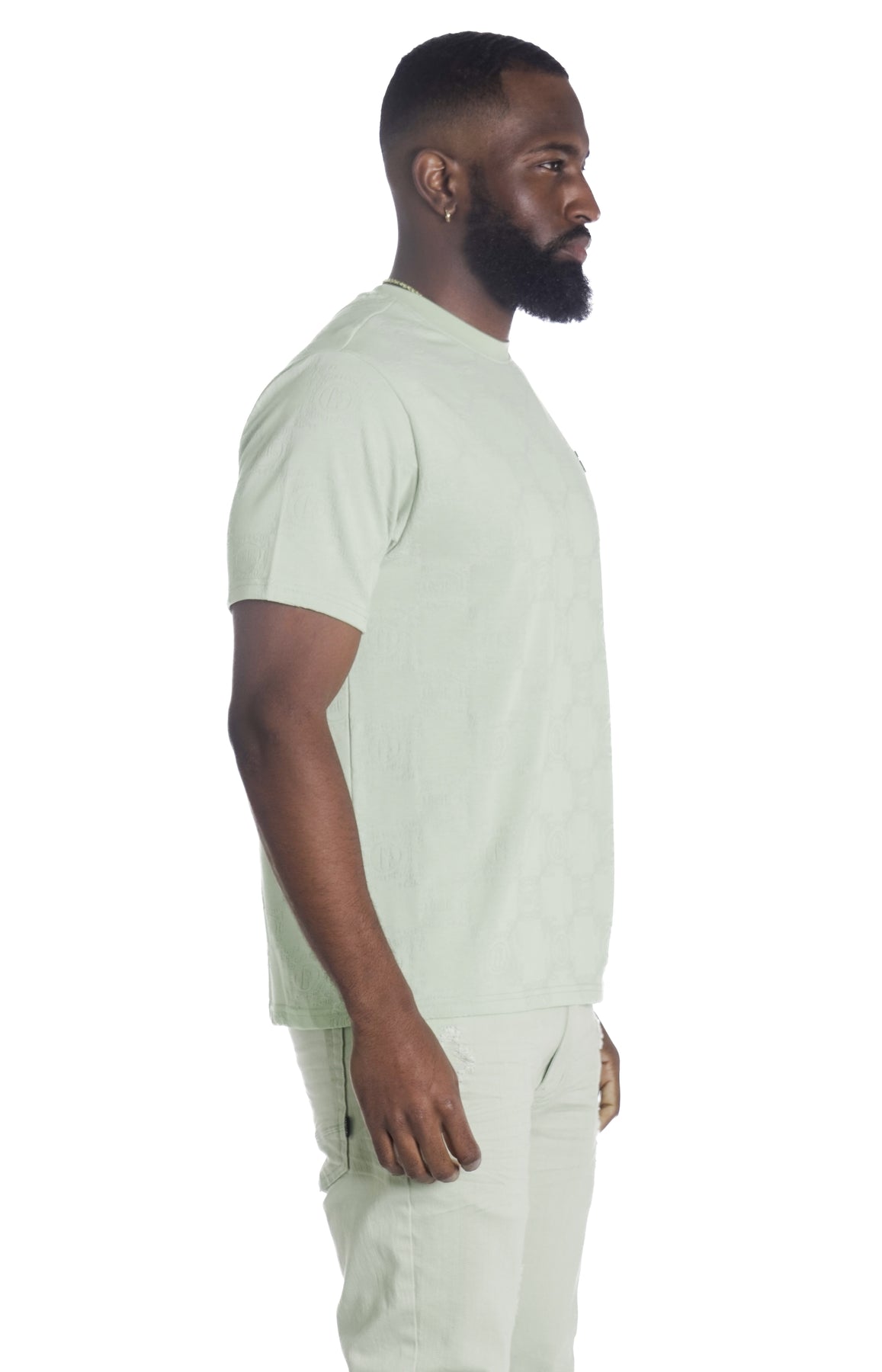 M335 Makobi Caspar Embossed Tee