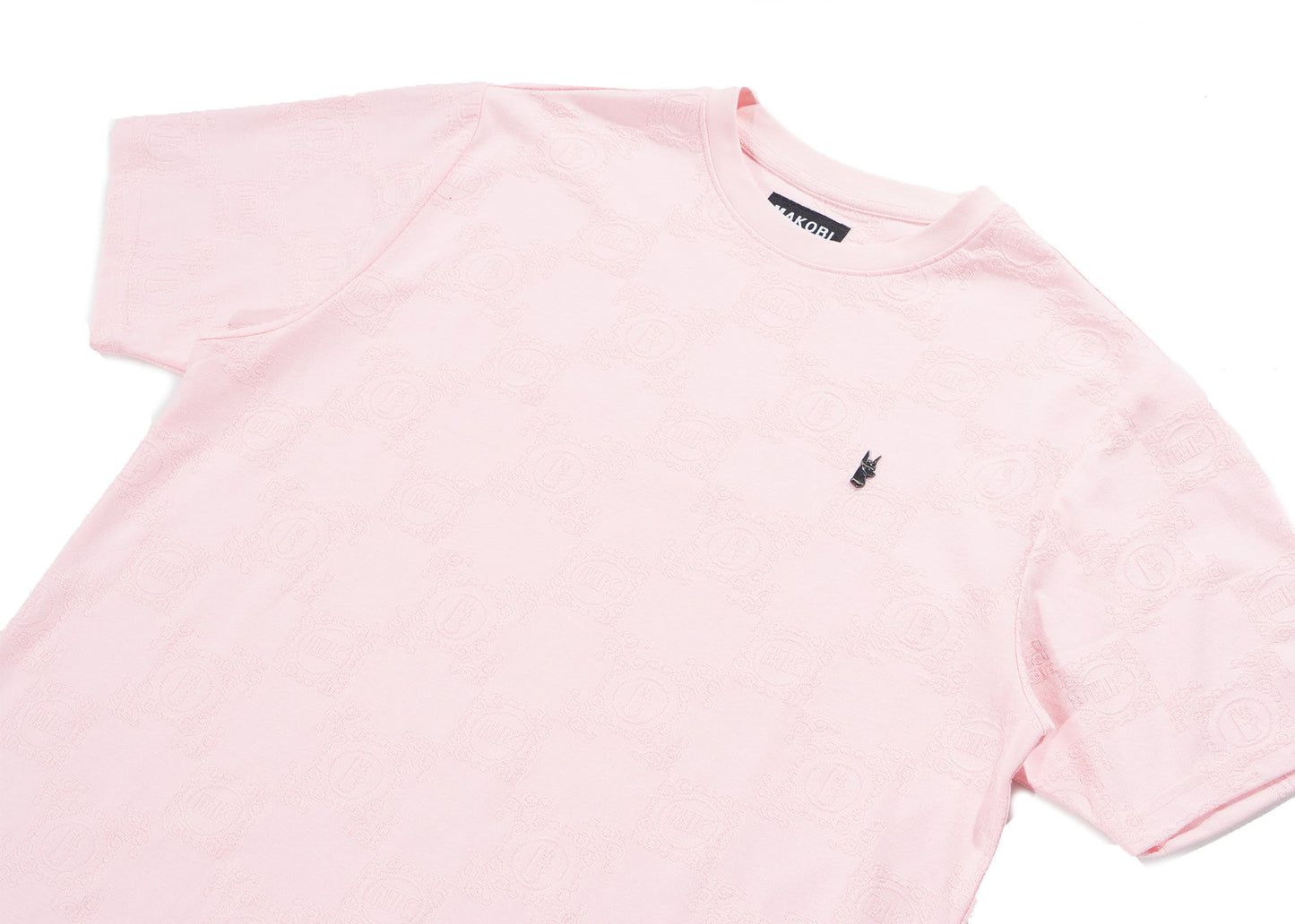 M335 Makobi Caspar Embossed Tee