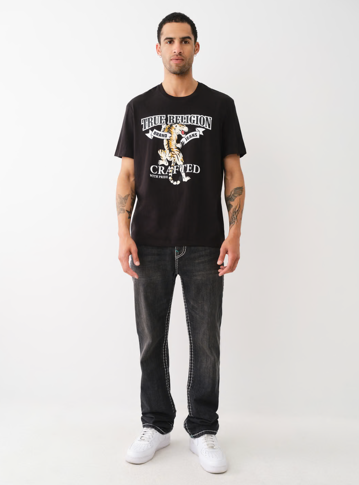 TRUE RELIGION TIGER GRAPHIC TEE-BLACK