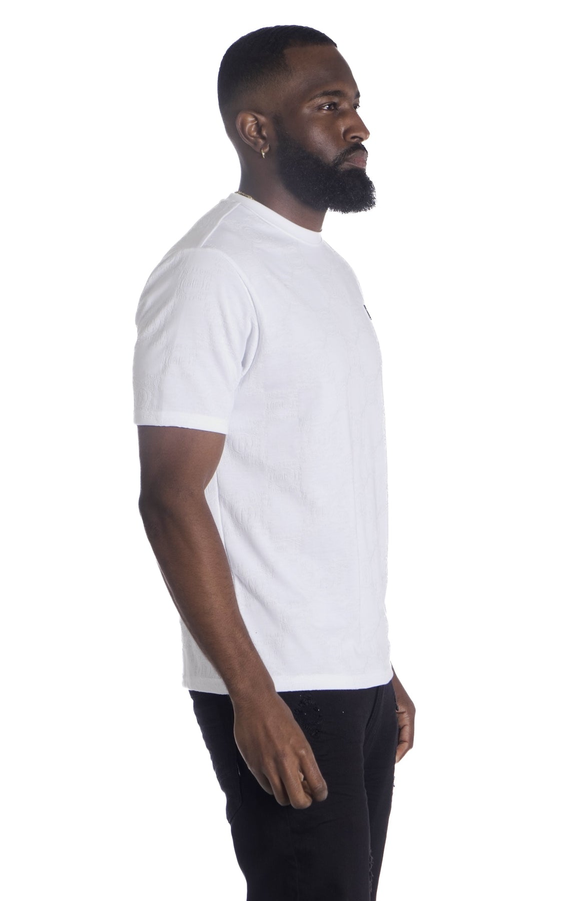 M335 Makobi Caspar Embossed Tee
