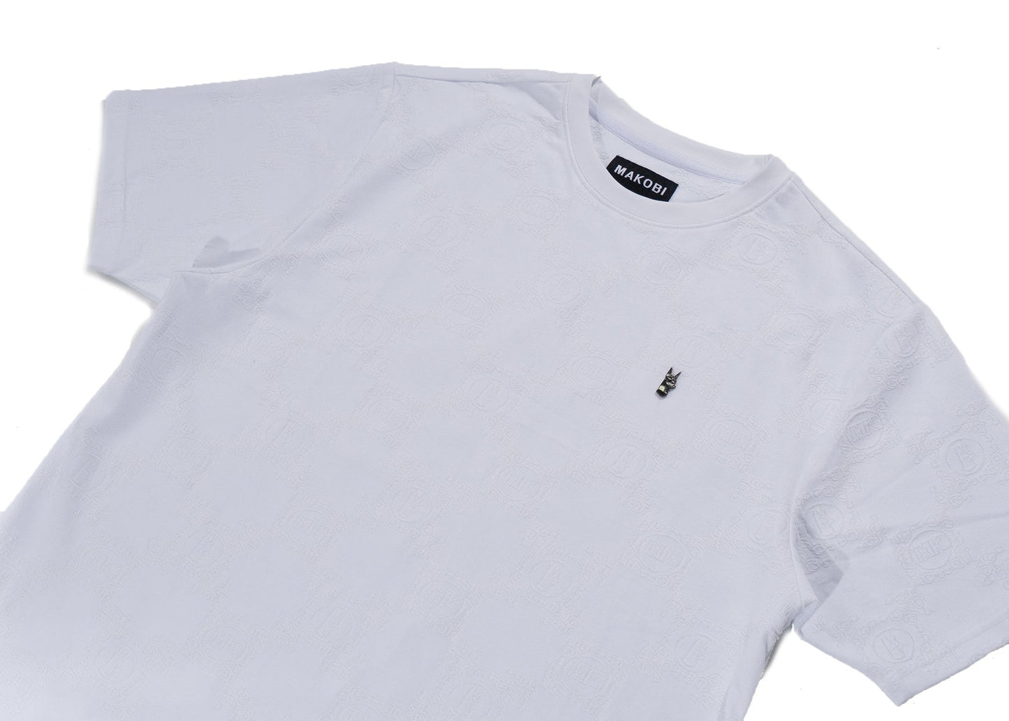 M335 Makobi Caspar Embossed Tee