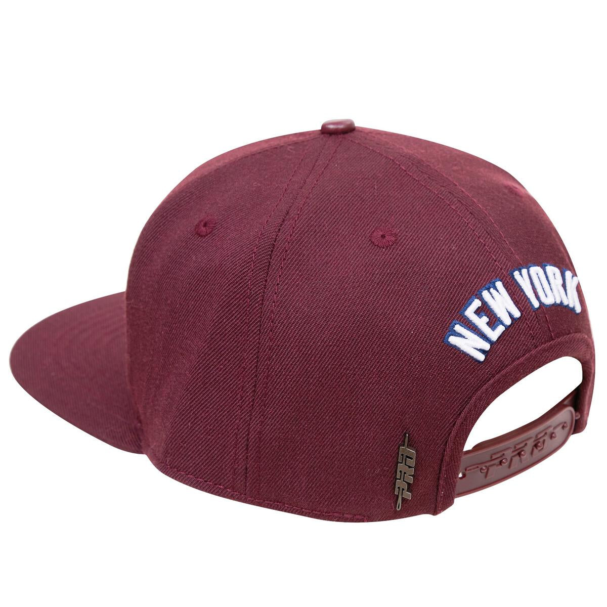 Pro Standard - New York Yankees Logos Snapback Hat