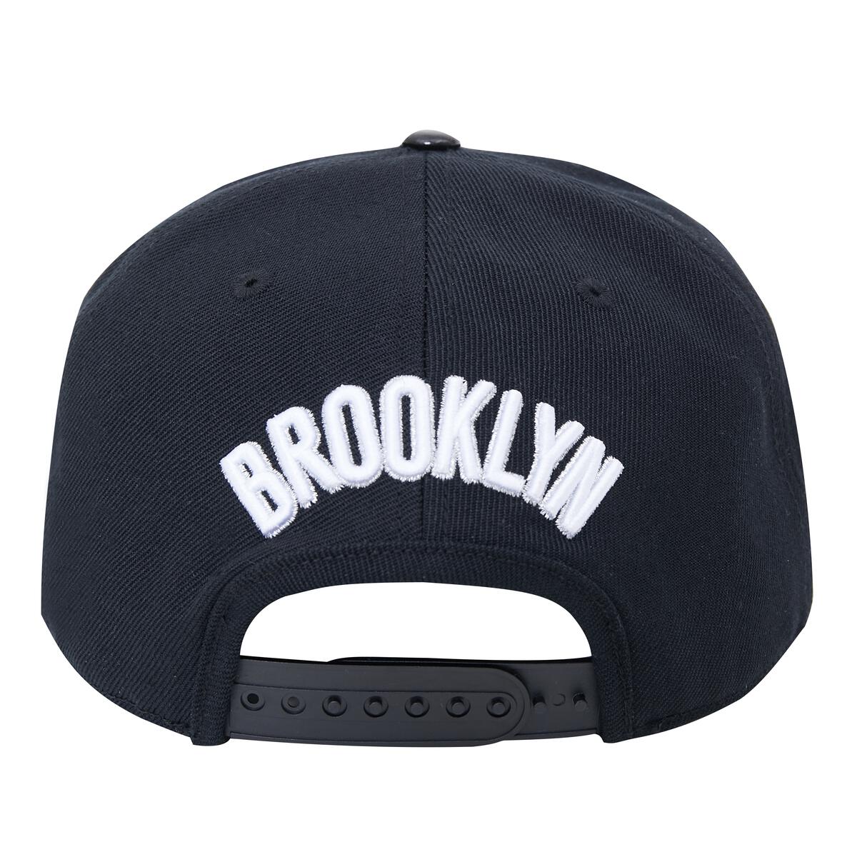 Pro Standard - Brooklyn Nets Logo Snapback Hat
