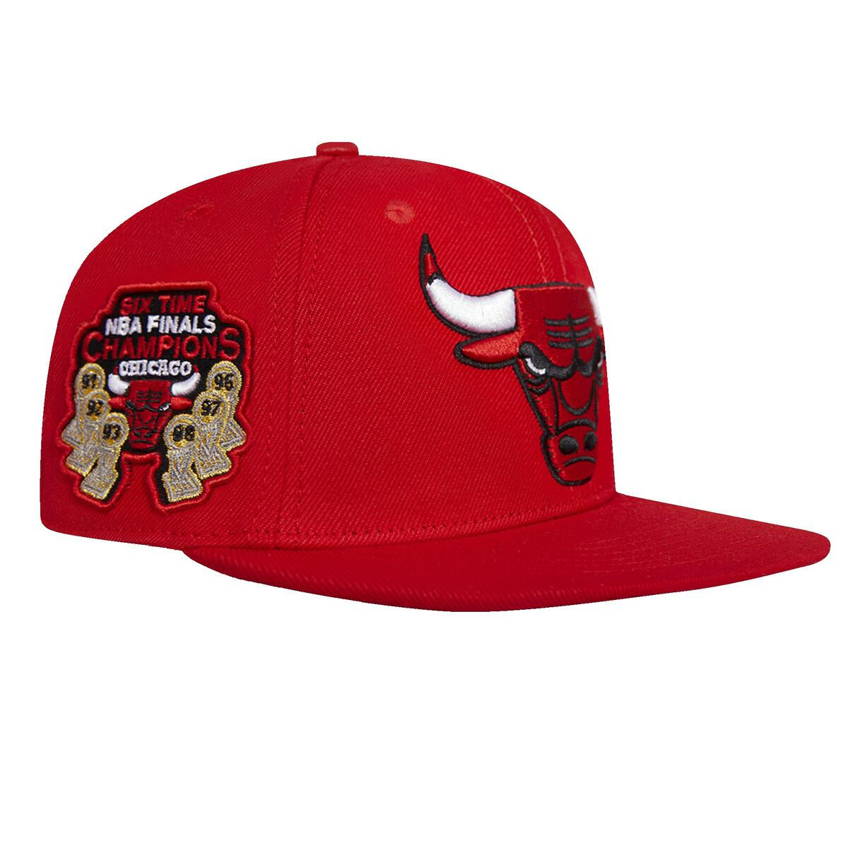 Pro Standard NBA Chicago Bulls Classic Unisex Snapback Hat White