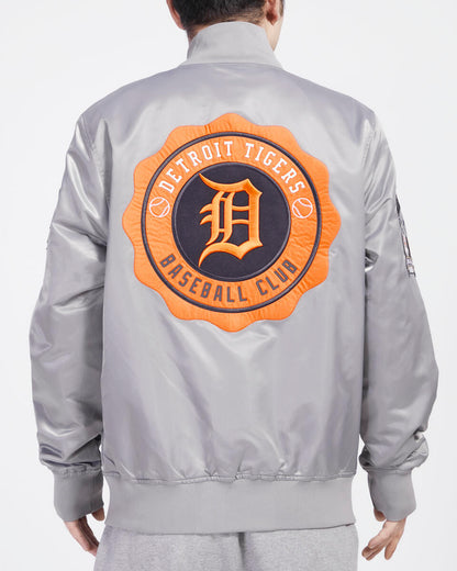 Pro Standard - Detroit Tigers Crest Emblem Satin Jacket - Gray