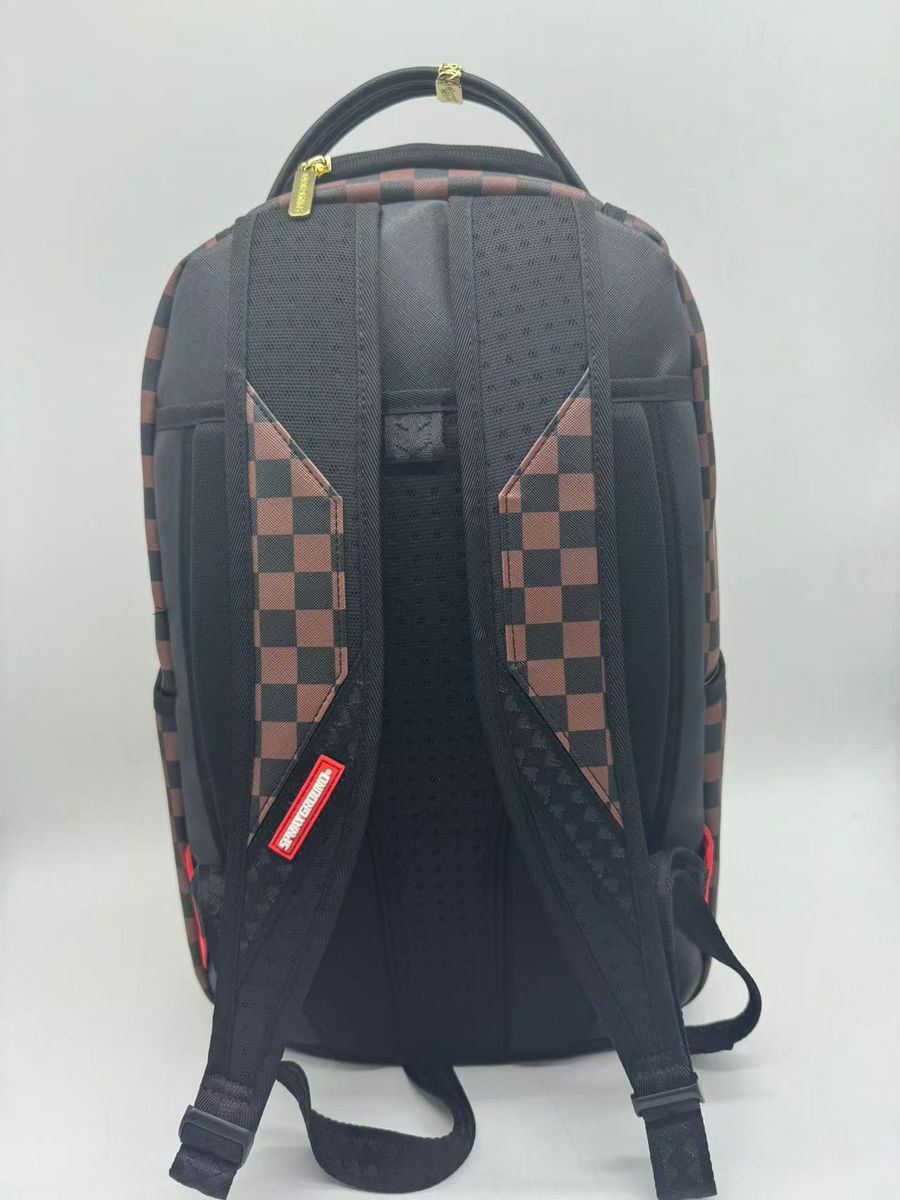 【Sprayground】Richie Rich Gold Sharkmouth DLXSVバックパック Sprayground RICHIE RICH GOLD SHARKMOUTH DLXSV BACKPACK