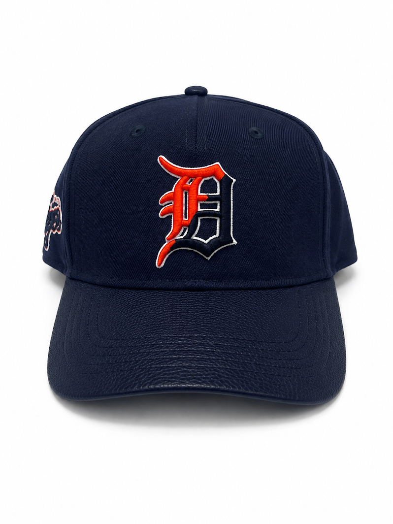 PRO STANDARD DETROIT TIGERS SPLIT LOGO STRAPBACK CAP