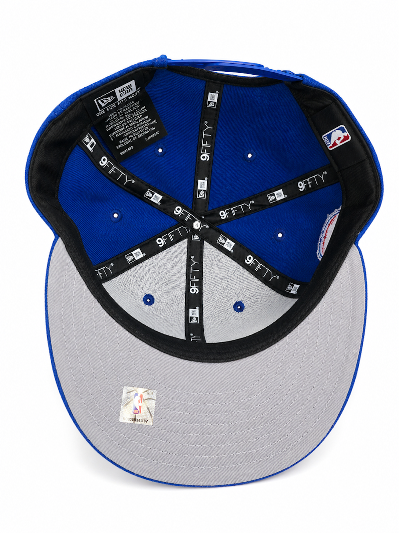 NEW ERA DETROIT PISTONS SCRIPT SNAPBACK CAP