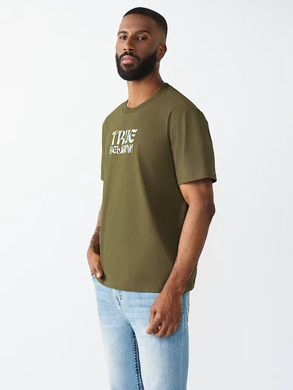 TRUE RELIGION MEN'S WAVY LOGO BUDDHA FACE TEE (#110226)