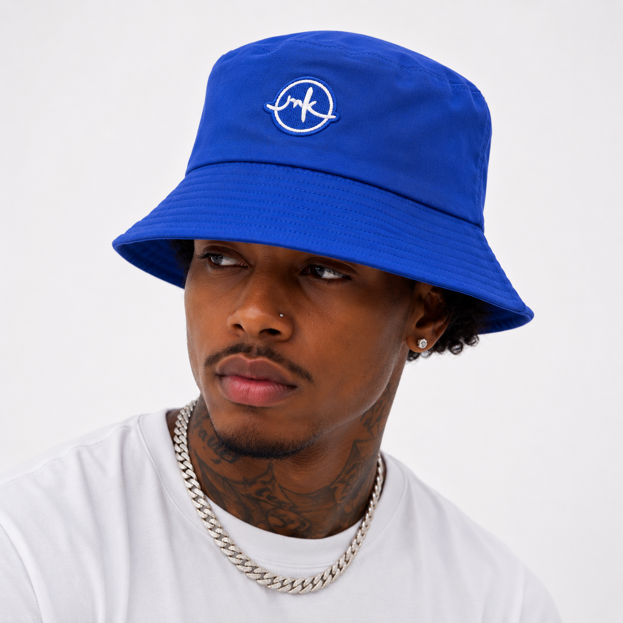 M033 MAKOBI COLTON NYLON BUCKET HAT
