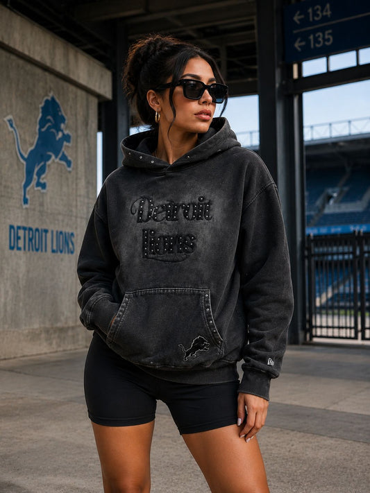 NEW ERA DETROIT LIONS WOMEN BLACK WASH STUDDED HOODIE