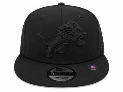 NEW ERA DETROIT LIONS TRIPLE BLACK 9FIFTY SNAPBACK CAP