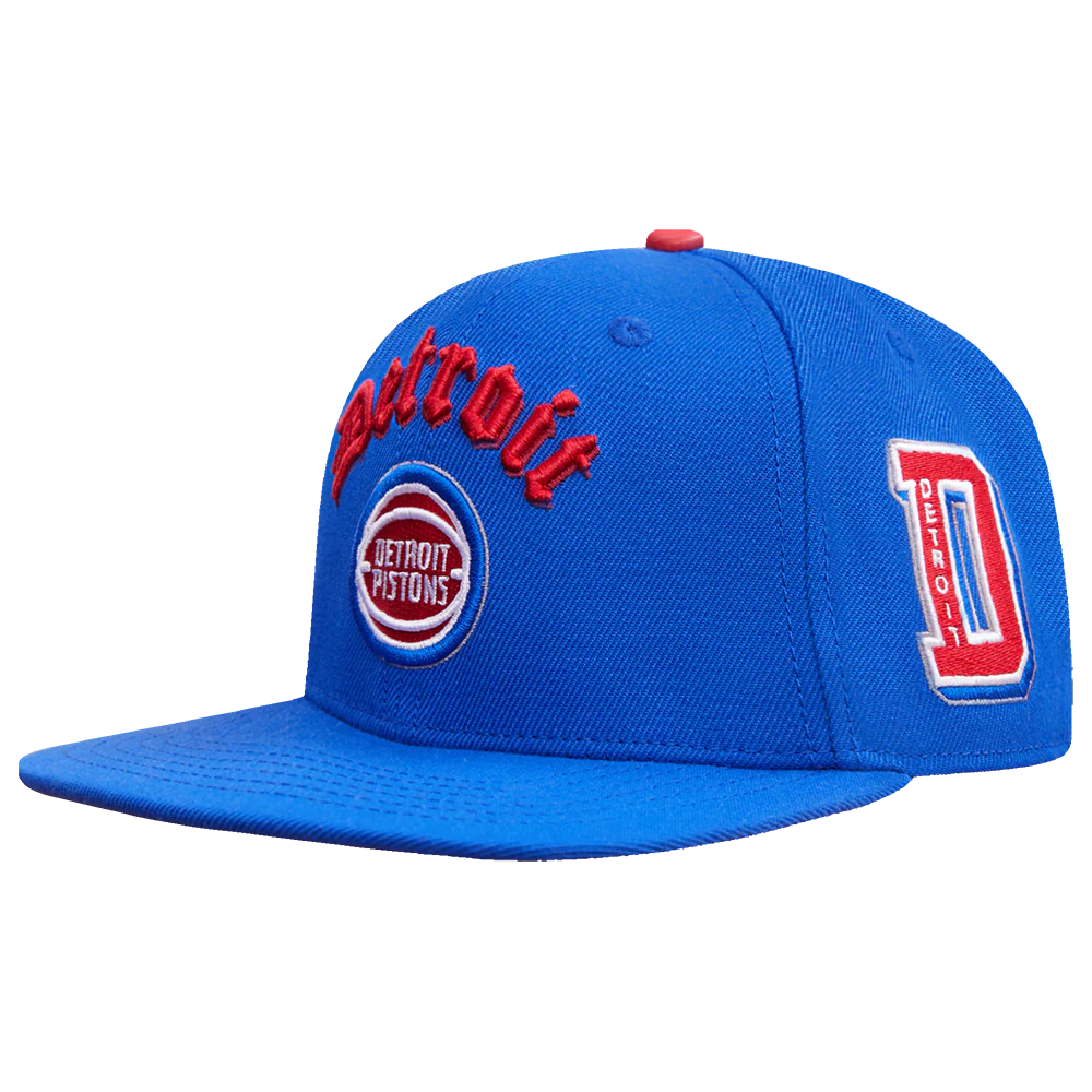 PRO STANDARD DETROIT PISTONS OLD ENGLISH SNAPBACK CAP