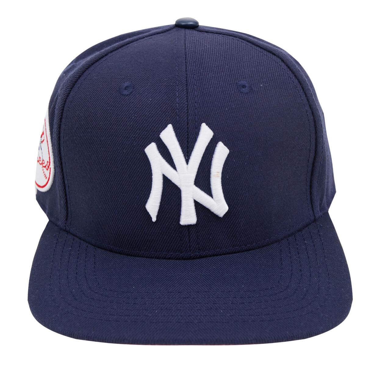 Pro Standard - New York Yankees Logos Snapback Hat