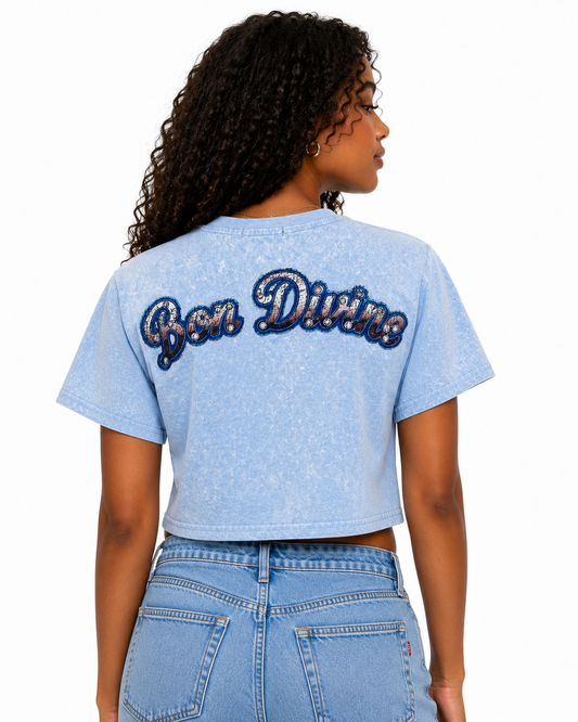 REDFOX WOMEN'S "BON DIVINE" CROP TEE