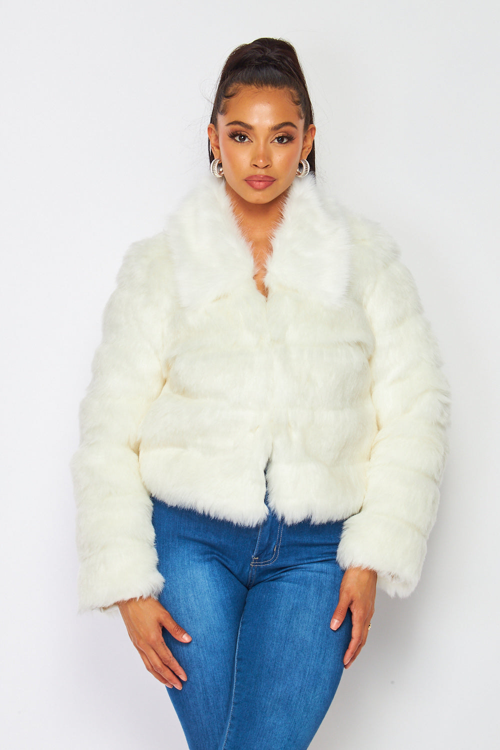 Hot & Delicious - Faux Fur Jacket - Ivory