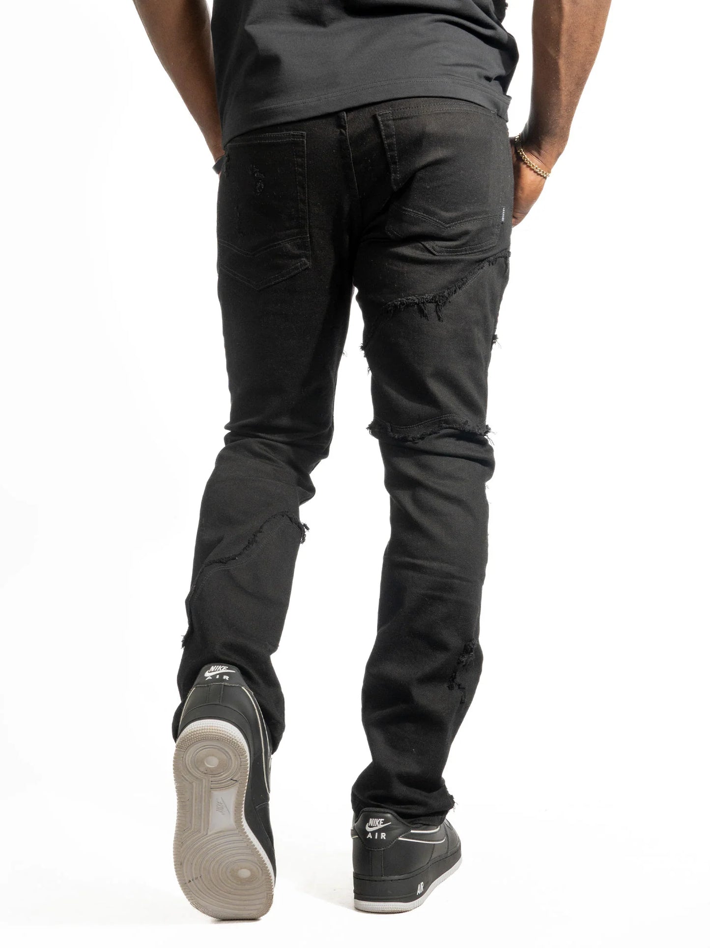 M1774 MAKOBI FERDONI JEANS