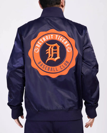 PRO STANDARD DETROIT TIGERS CREST EMBLEM SATIN VARSITY JACKET